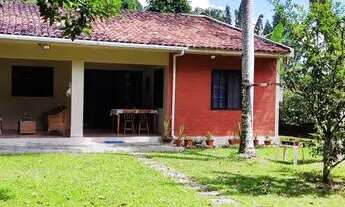 Imagem: Casa de condomínio para aluguel tem 140