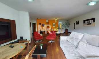 Imagem 7: UMA QUADRA DA PRAIA