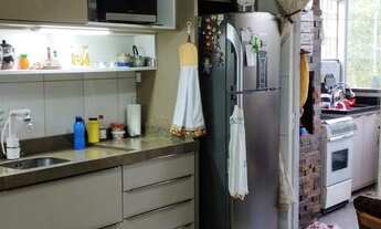 Imagem 2: Sobrado - Localizado no bairro Itacolomi