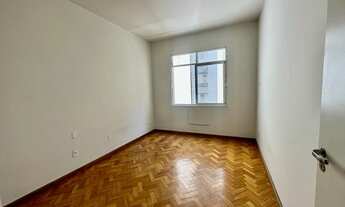 Imagem 5: Apartamento para venda tem 80 metros quadrados com 2 quartos em Copacabana - Rio de Janeir