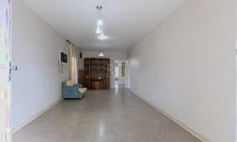 Imagem 4: Casa para Venda - 250m², 3 dormitórios, sendo 2 suites, 2 vagas - Teresópolis