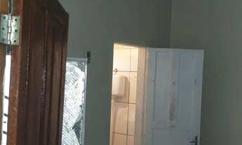 Imagem 3: Um apartamento no Centenário com central de ar 12mil valor 750