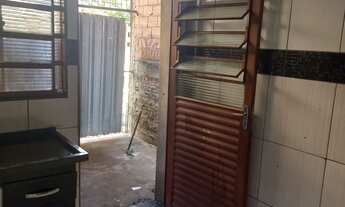 Imagem 3: Alugo está casa 2 cômodos e banheiro