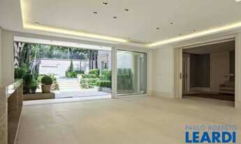 Imagem 3: CASA ASSOBRADADA - JARDIM EUROPA - SP