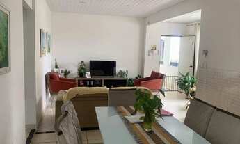 Imagem 5: Oportunidade Imperdível no Bairro São José: Casa com Comércio e Potencial de Renda!