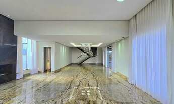 Imagem 5: COM VISTA DEFINITIVA PARA A LAGOA ESTA CASA COM 4 QUARTOS NO INCONFIDENTES