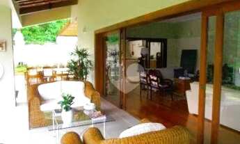 Imagem 3: Casa com 4 Quartos à venda, 650 m² por R$ 4.480.000 - Itaipava - Petrópolis/RJ