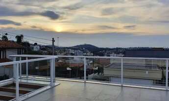 Imagem 4: Casa com 3 quartos à venda, 350 m² por R$ 1.350.000 - São Pedro - Juiz de Fora/MG