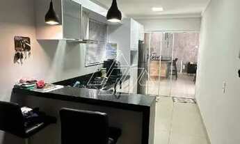 Imagem 3: Casa à venda em Marília - 2 dormitórios, 3 vagas e quintal com churrasqueira