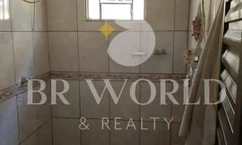 Imagem 4: Casa com 3Q e dois banheiros, quintal amplo, excelente estrutura