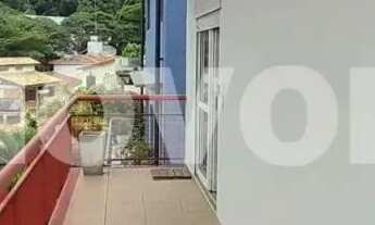 Imagem 2: Sobrado na Vila Ipojuca (Lapa) com sacadas, 2 suítes (1 com hidro) e 2 vagas, 180 m²