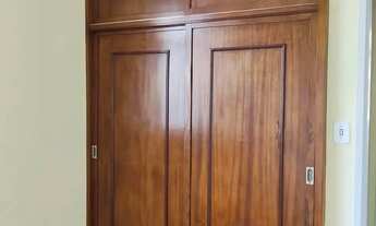 Imagem 5: BNH Mosela com 3 quartos e com vaga marcada e coberta - Mosela - Petrópolis - RJ