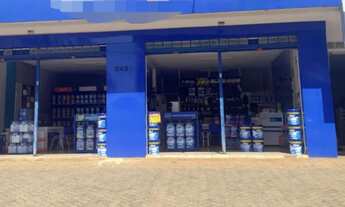 Imagem: Loja de tintas completa no Santa Monica