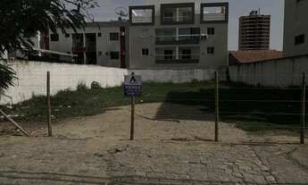 Imagem: Terreno na Arthur Bernardes com 450m2, nascente