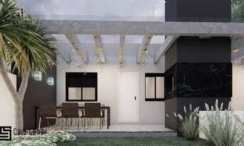 Imagem 2: Novidade em Capão da Canoa - 1 quadra do mar - Casa com fachada diferenciada