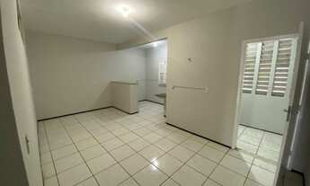 Imagem 3: Casa para aluguel possui 100 metros quadrados com 2 quartos em Parangaba - Fortaleza - CE