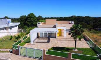 Imagem 2: Linda casa totalmente plana semi-mobiliada, rodeada de casas de alto padrão