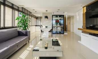 Imagem 7: RARIDADE no Petrópolis na Encantando lado do GNU - 112m² MOBILIADO e DECORADO 3dorm, suíte