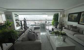 Imagem 3: Apartamento para venda tem 207 metros quadrados com 4 quartos na Jaqueira