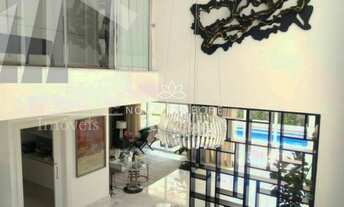 Imagem 2: Casa Alpha Conde, Casa totalmente Clean!! Reformada , 04 amplas suítes sendo a master com