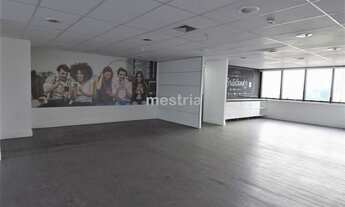 Imagem 2: Localização excepcional ,a 260m metro Faria Lima e ao lado do Shop. Eldorado