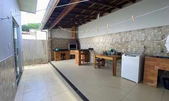 Imagem 3: Jardim Portugal: Bonita Casa 2 Pavimentos 224m² 4 Quartos (1 Suíte) 1 Vg (Financia