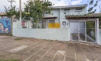 Imagem 2: Casa para Venda - 250m², 3 dormitórios, sendo 2 suites, 2 vagas - Teresópolis