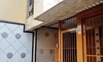 Imagem 2: PORTO ALEGRE - Apartamento Padrão - SANTA CECILIA