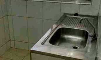 Imagem 4: Casa ao lado Av Edgar Faco 1 Dormitório + Sala + Cozinha Excelente localização