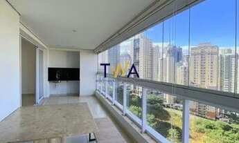 Imagem: Apartamento de 154m² com 4 dormitórios