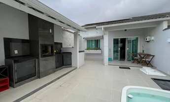 Imagem 2: Casa no condomínio frontal das Ilhas