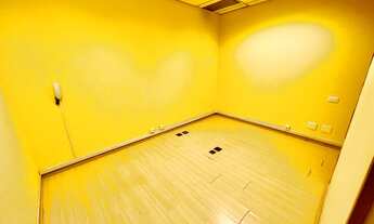 Imagem 6: Sala/Conjunto para aluguel e venda tem 32 m² com 2 divisórias mais recepção