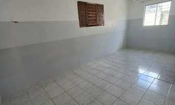 Imagem 7: Aluga-se excelente casa de 3 quartos e garagem coberta, ótima localização no GEISEL