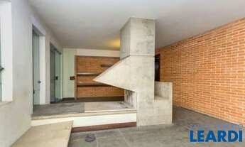 Imagem 7: CASA ASSOBRADADA - ALTO DA BOA VISTA - SP