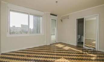 Imagem 10: Apartamento 123m² - 3 dormitórios sendo 1 suíte e 2 vagas no Centro Histórico/Porto Alegre