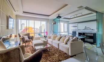 Imagem 2: IMPECÀVEL é a definição para este apto inteiro reformado, na região plana de Perdizes