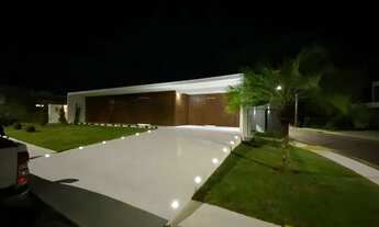 Imagem 1: Casa Térrea para venda com 350m² com 3 quartos no Condomínio Marina Rio Belo na Ponta Negr