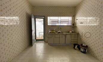 Imagem 7: Casa Comercial Praça Norival Tavares