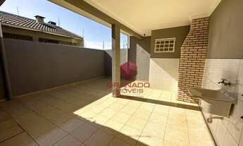 Imagem 3: Sobrado com 3 dormitórios para alugar, 142 m² por R$ 2.500,00/mês - Jardim Tóquio - Maring