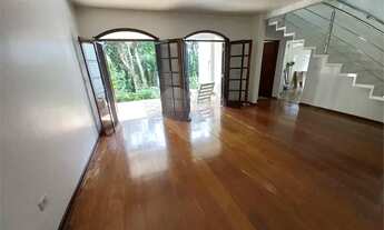 Imagem: Casa de Condomínio de 285m² com 6 suítes