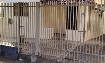 Imagem 2: Próximo Av Murchid Homsi, 3 dorm, sala, cozinha, wc, garagem