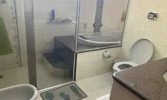 Imagem 2: Ml-Casa de condomínio sobrado para aluguel e venda possui 507 metros quadrados com 5 quart