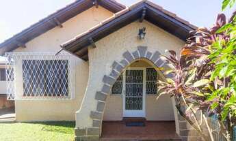 Imagem 1: Casa para Venda - 200m², 4 dormitórios, sendo 1 suites, 7 vagas - Teresópolis