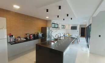 Imagem 5: Casa de condomínio sobrado para venda tem 423 metros quadrados com 5 quartos