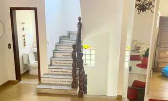 Imagem: BELO HORIZONTE - Casa Padrão - Serra