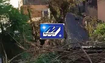 Imagem 2: TERRENO COM EXCELENTE VISTA