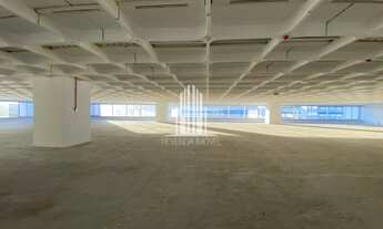 Imagem 7: Conjunto Comercial para Locação em São Paulo-SP, Jardim São Luís: 1 Sala, 6 Banheiros, 23