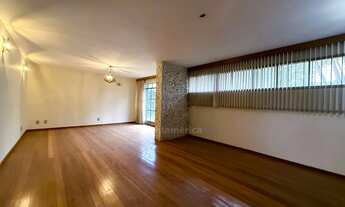 Imagem 4: Casa Assobradada para Alugar com 4 Quartos Localizada no Centro de Londrina