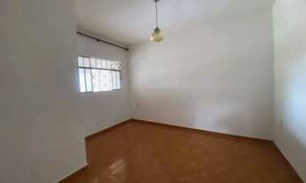 Imagem 6: Casa para alugar no Palmeiras com quintal e 03 quartos