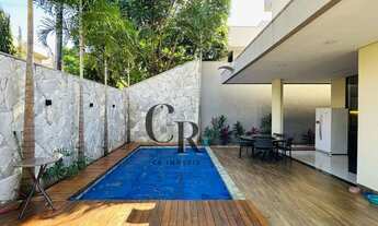 Imagem: Sobrado de esquina com 5 suítes no Condomínio